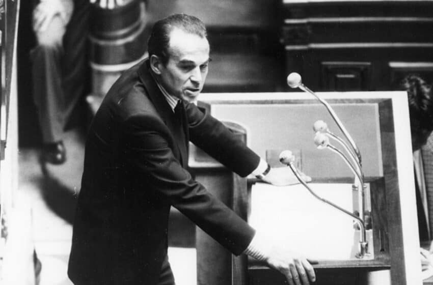 Robert Badinter : parcours, peine de mort, politique